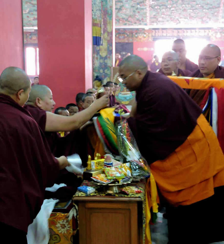 HE Minling Jets&uuml;n Khandro Rinpoche receives the mandala offering