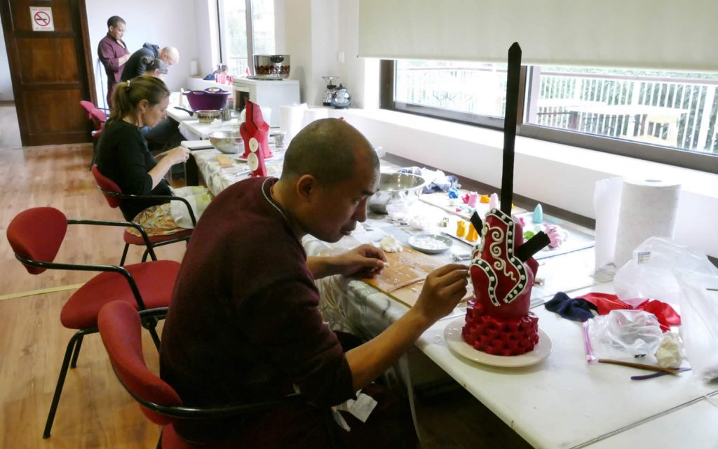 Torma preparation, Mahasangha 2018 in Athens