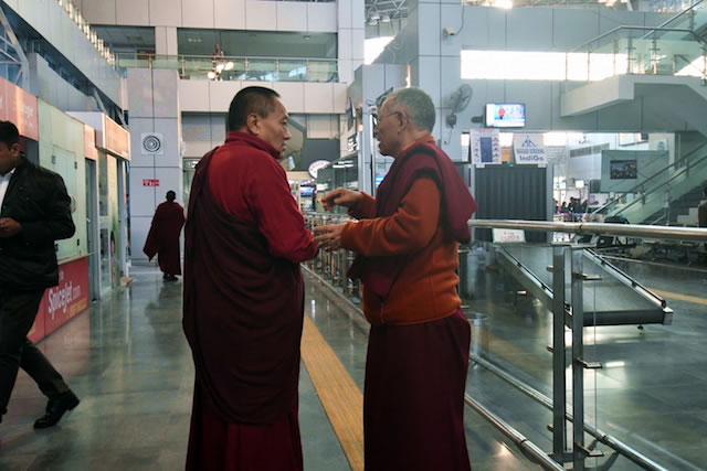 The Arrival of the Kuphung of Lodi Gyari Rinpoche