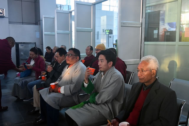 The Arrival of the Kuphung of Lodi Gyari Rinpoche