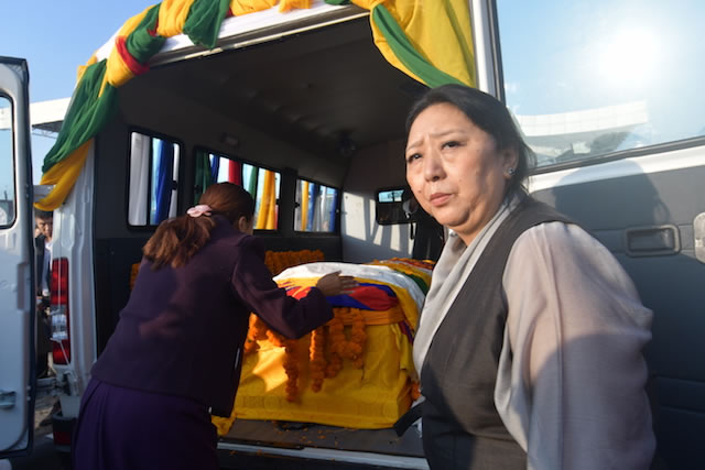 The Arrival of the Kuphung of Lodi Gyari Rinpoche